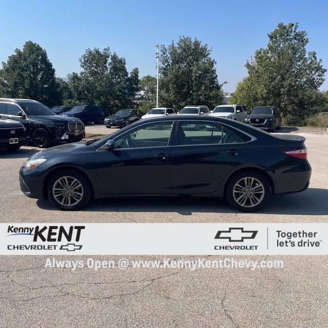 2017 Toyota Camry XLE in Evansville IN For Sale - Image 1