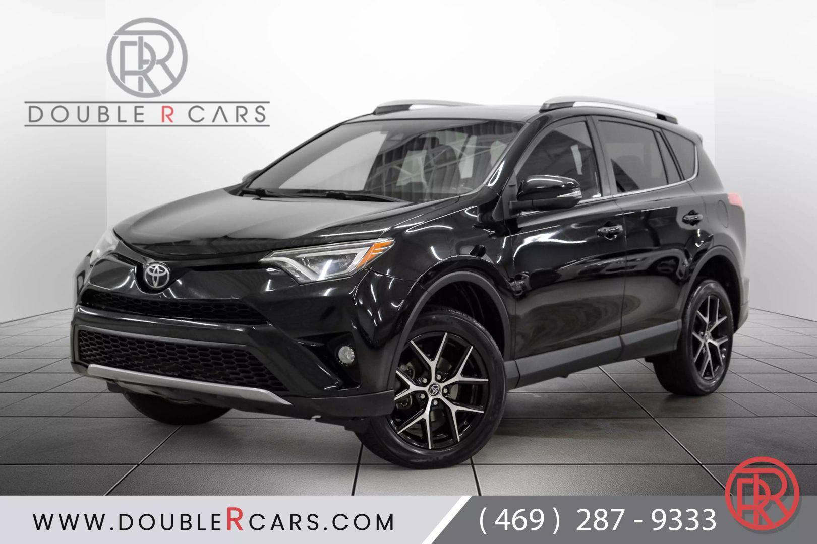2017 Toyota RAV4 SE in Addison TX For Sale - Image 1
