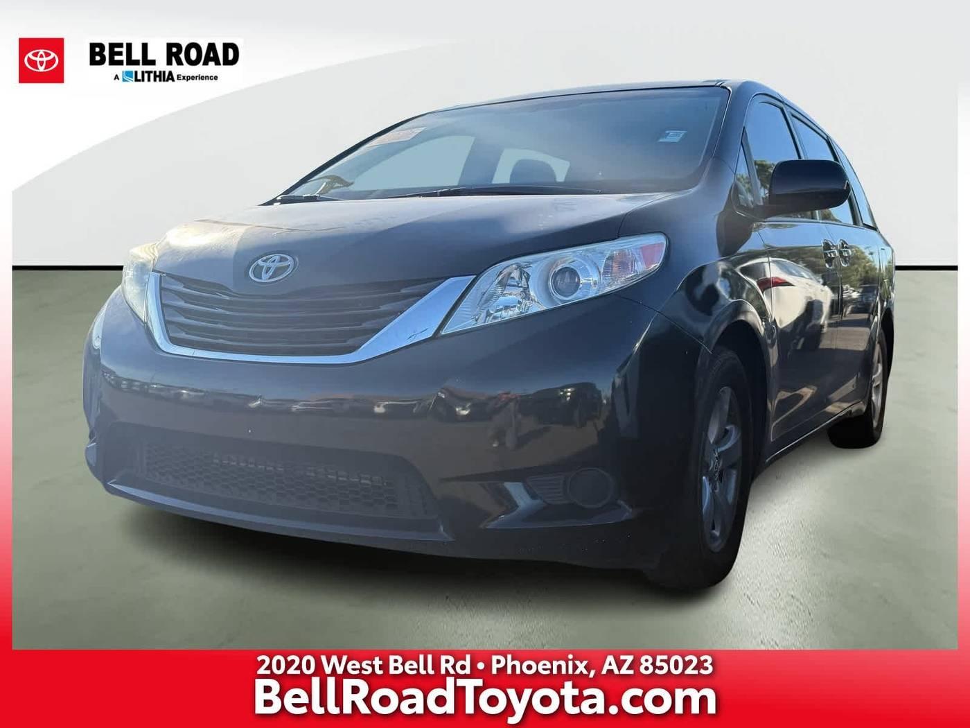 2017 Toyota Sienna LE in Phoenix AZ For Sale - Image 1