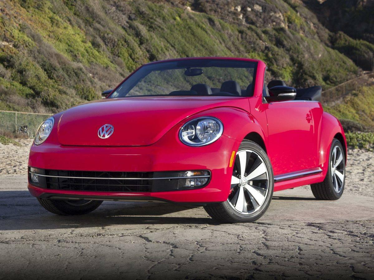 2017 Volkswagen Beetle 1.8T S in Norwalk OH For Sale - Image 1