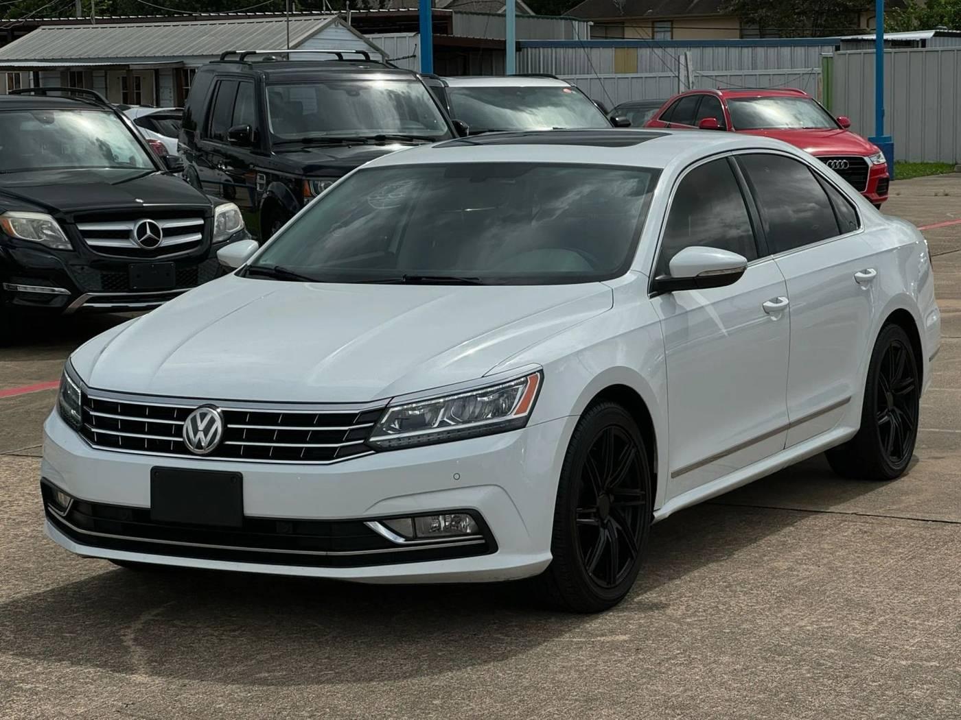 2017 Volkswagen Passat 1.8T SE in Houston TX For Sale - Image 1
