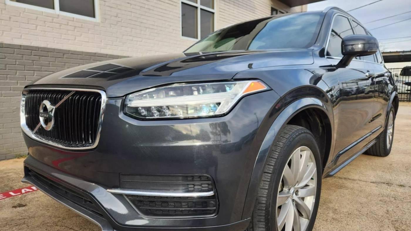 2017 Volvo XC90 Momentum in Dallas TX For Sale - Image 1