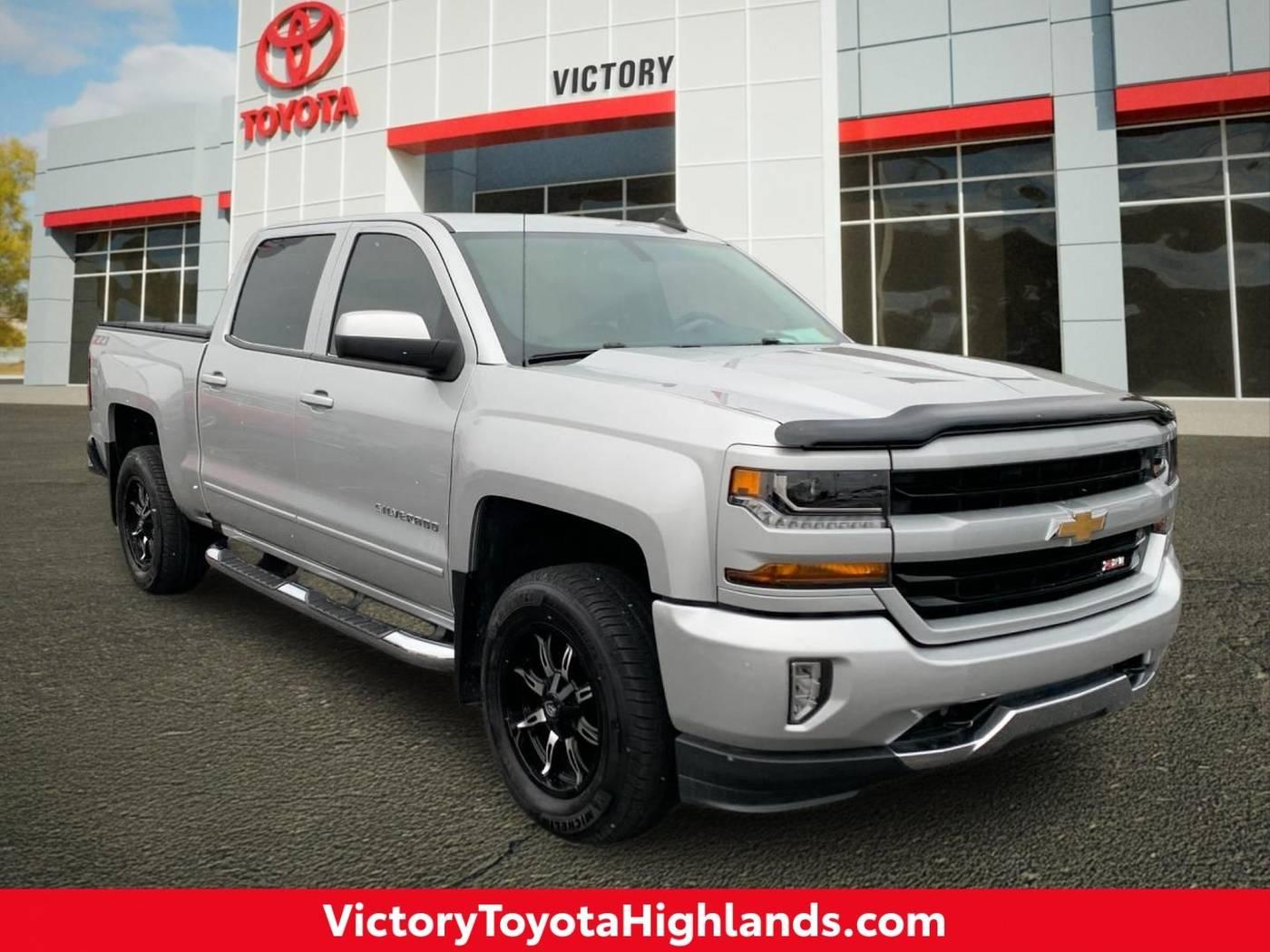 2018 Chevrolet Silverado 1500 LT in Triadelphia WV For Sale - Image 1