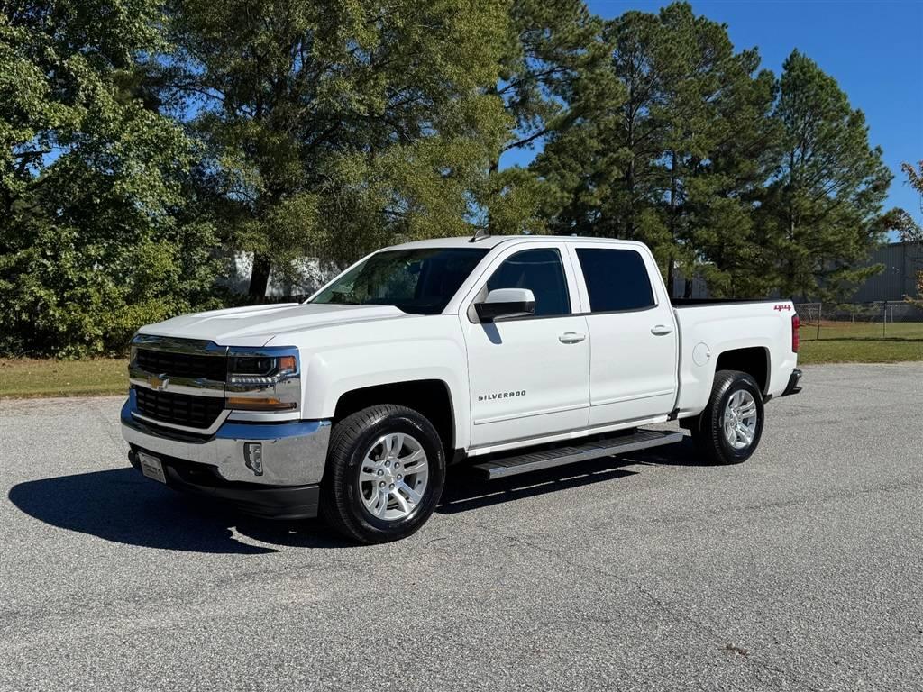 2018 Chevrolet Silverado 1500 LT in Smithfield NC For Sale - Image 1