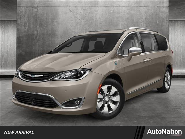 2018 Chrysler Pacifica Hybrid Limited in Carlsbad CA For Sale - Image 1