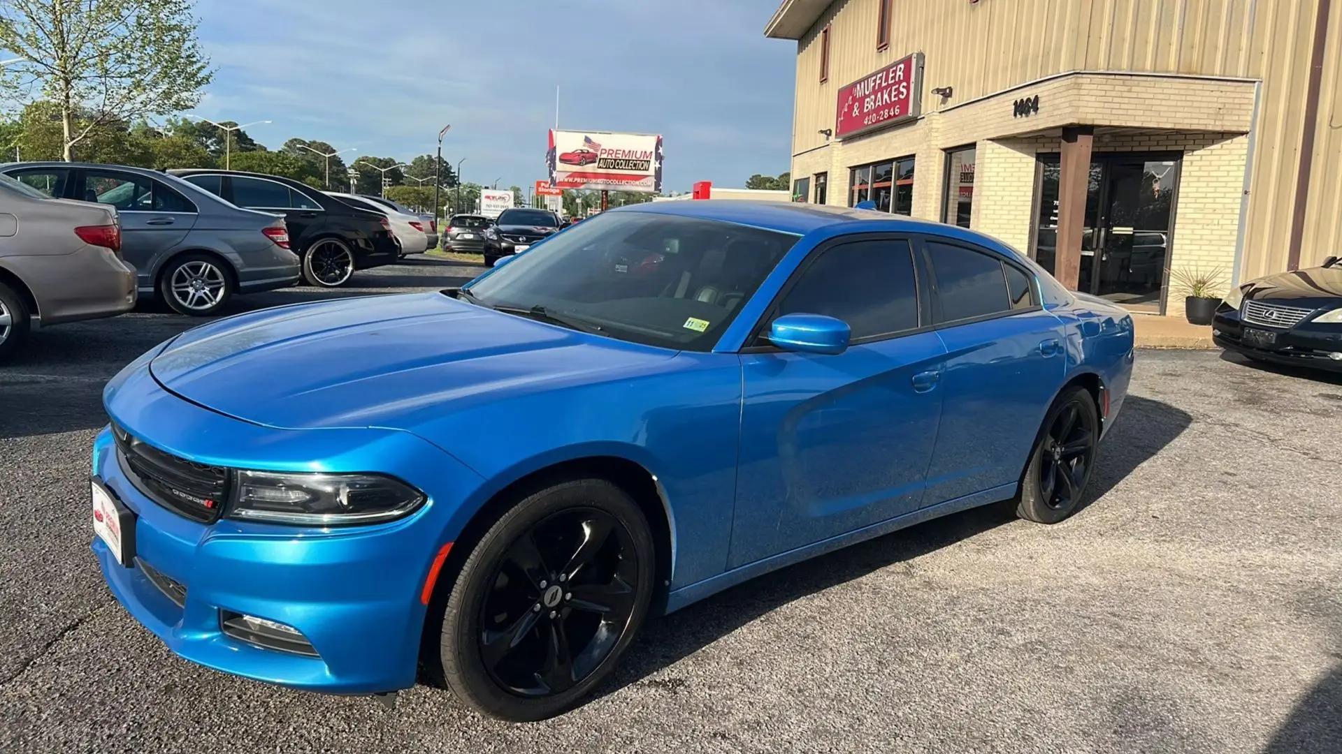 2018 Dodge Charger SXT Plus in Chesapeake VA For Sale - Image 1