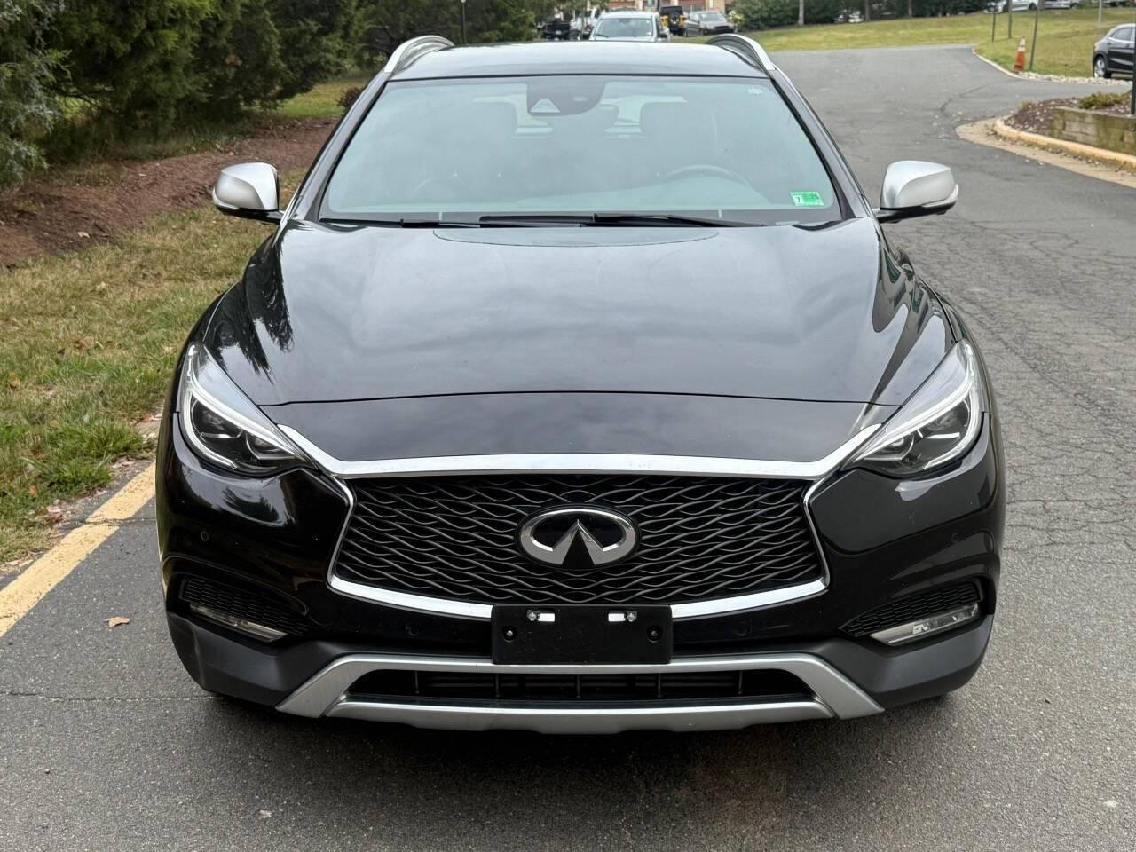 2018 INFINITI QX30 Premium in Sterling VA For Sale - Image 1