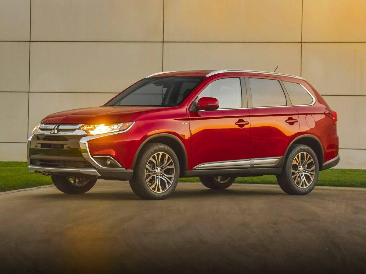 2018 Mitsubishi Outlander ES in Marlow Heights MD For Sale - Image 1