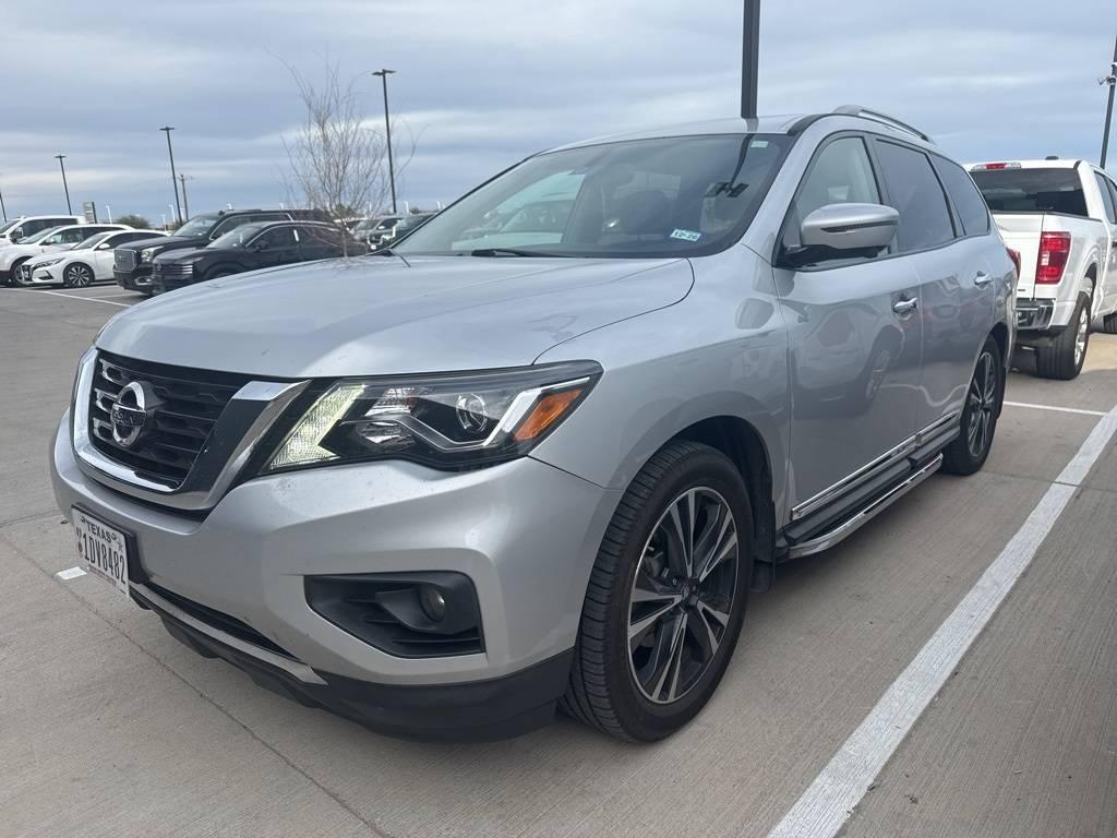 2018 Nissan Pathfinder Platinum in Granbury TX For Sale - Image 1