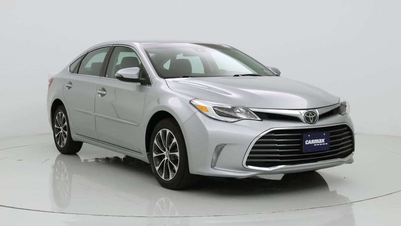 2018 Toyota Avalon XLE in Birmingham AL For Sale - Image 1