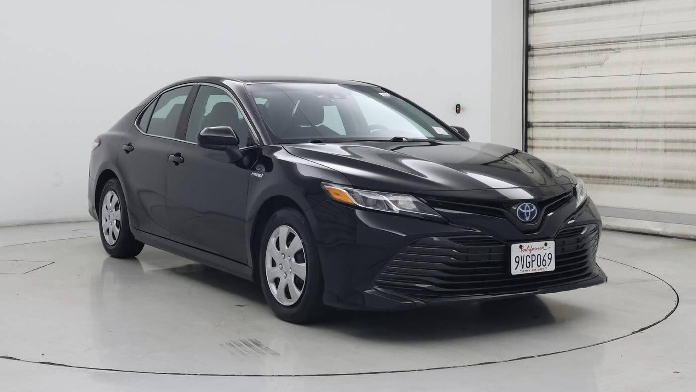2018 Toyota Camry Hybrid LE in Birmingham AL For Sale - Image 1