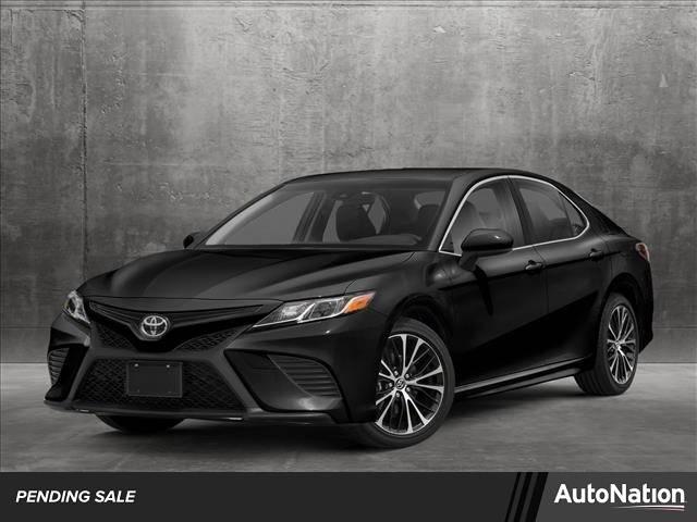 2018 Toyota Camry SE in Cerritos CA For Sale - Image 1