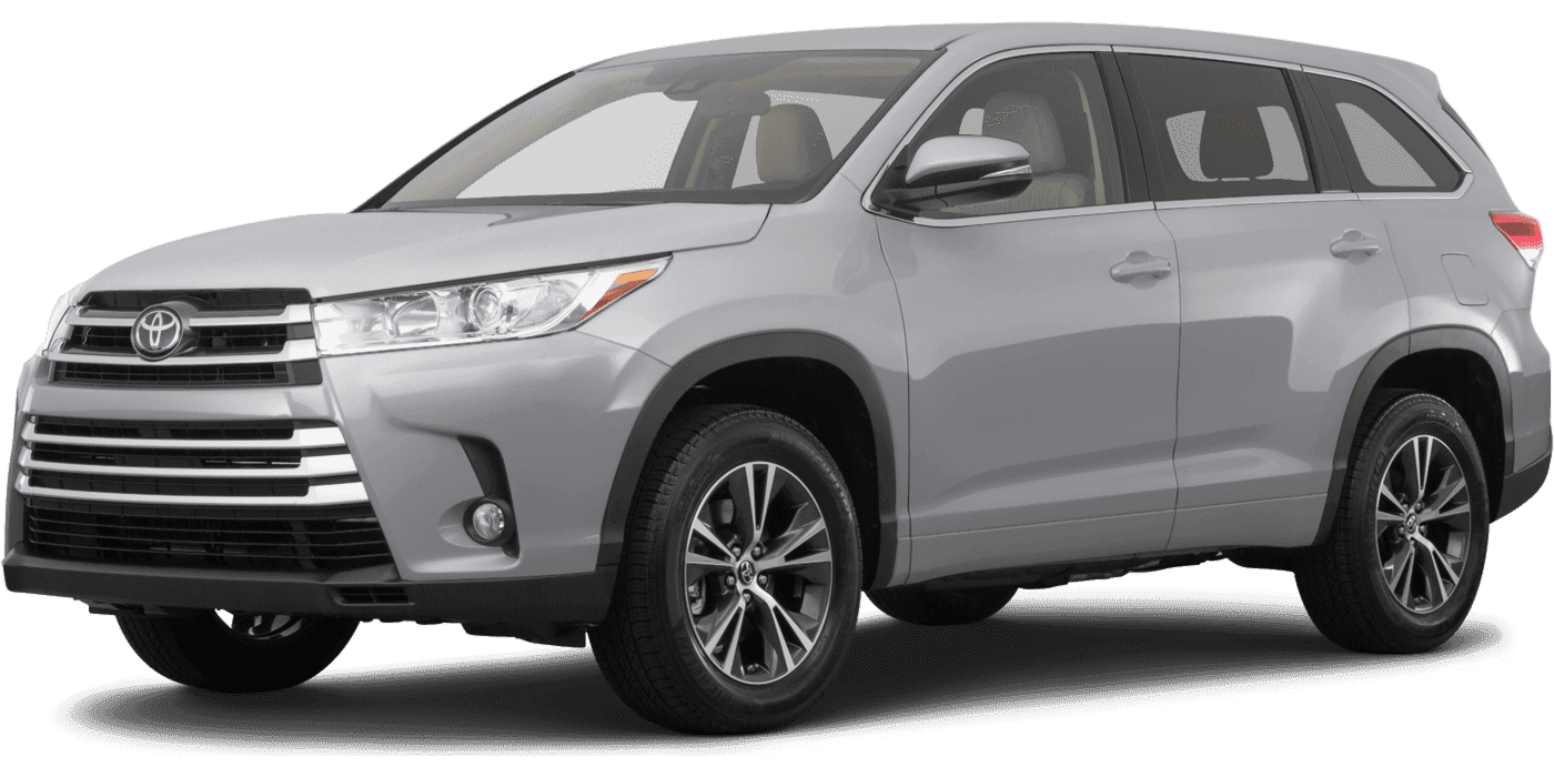 2018 Toyota Highlander LE V6 in Oakdale NY For Sale - Image 1