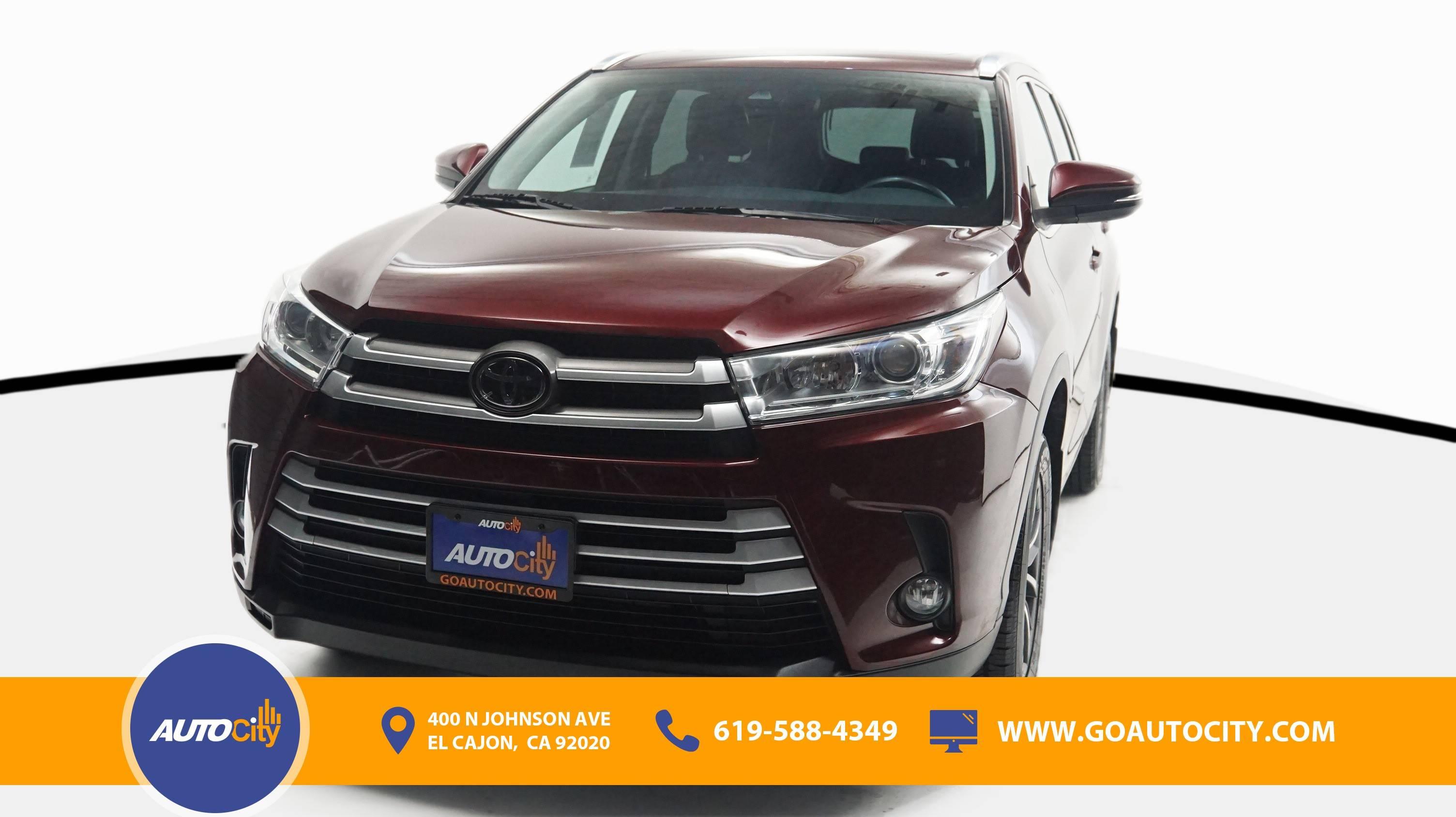 2018 Toyota Highlander XLE in El Cajon CA For Sale - Image 1