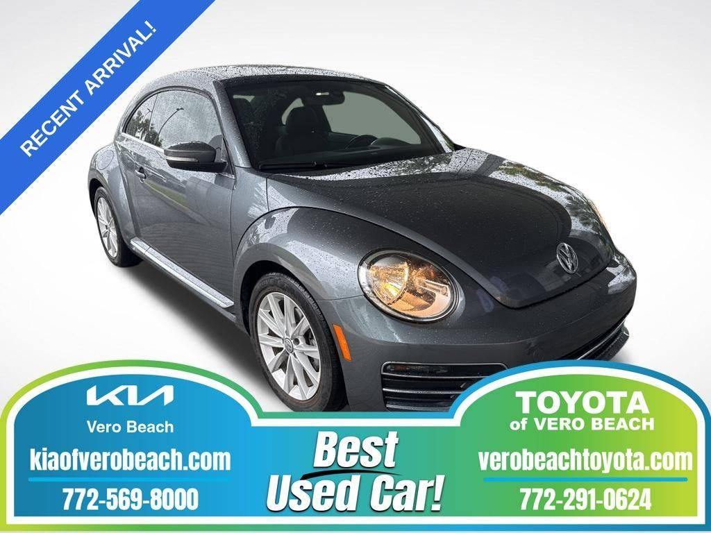 2018 Volkswagen Beetle SE in Vero Beach FL For Sale - Image 1