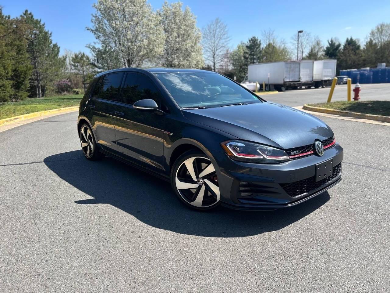 2018 Volkswagen Golf GTI SE in Sterling VA For Sale - Image 1