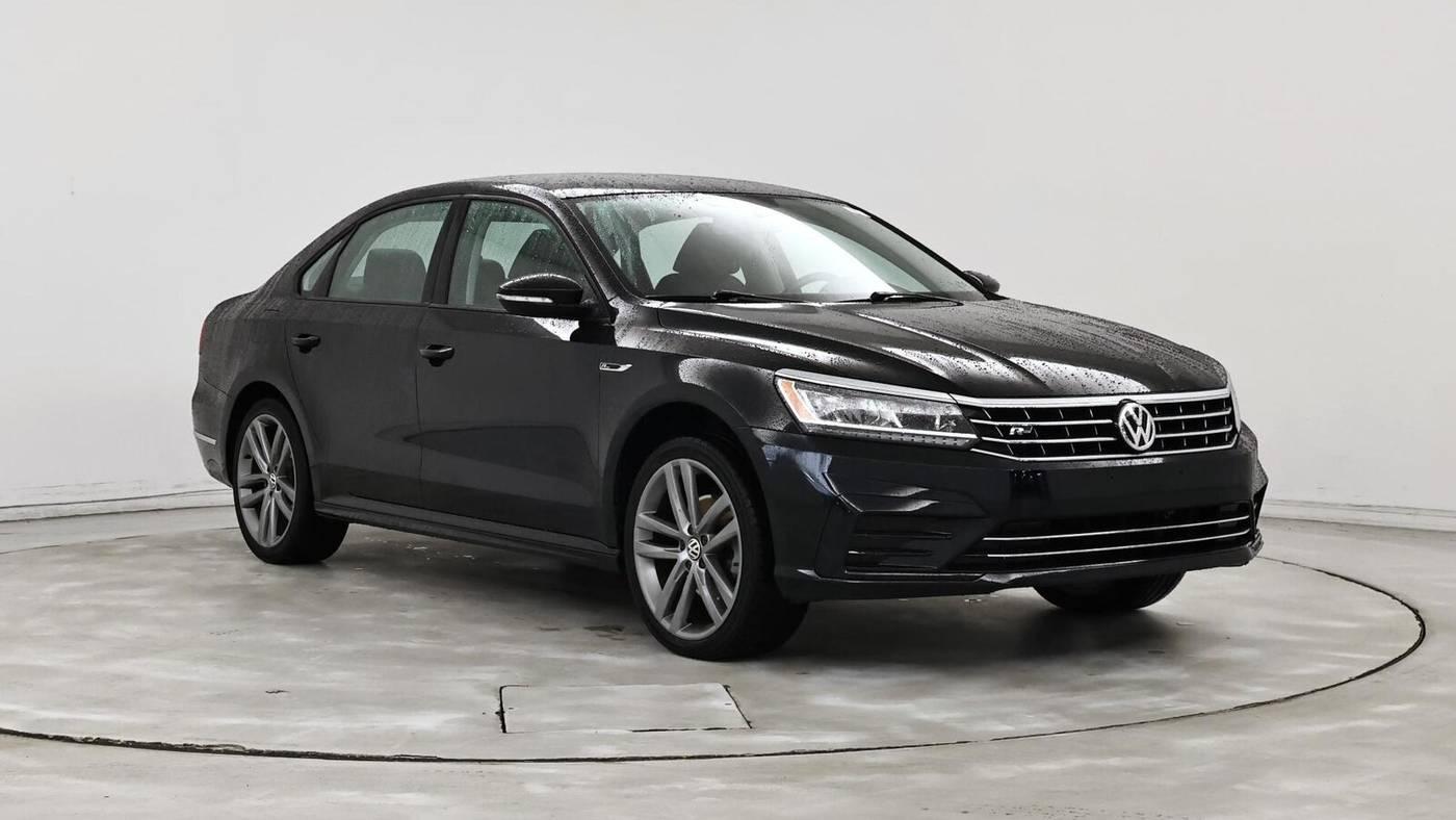 2018 Volkswagen Passat R-Line in Birmingham AL For Sale - Image 1