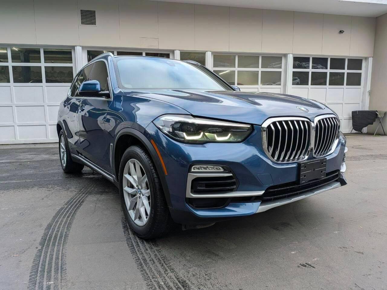2019 BMW X5 40i in Seattle WA For Sale - Image 1