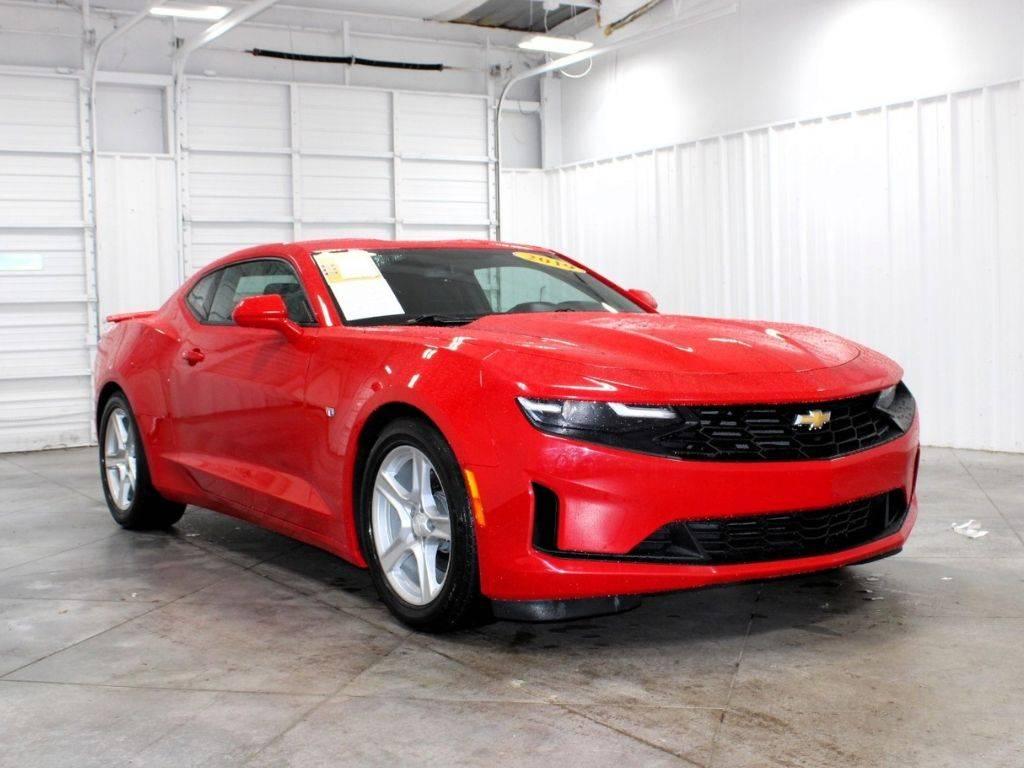 2019 Chevrolet Camaro 1LT in Lexington TN For Sale - Image 1