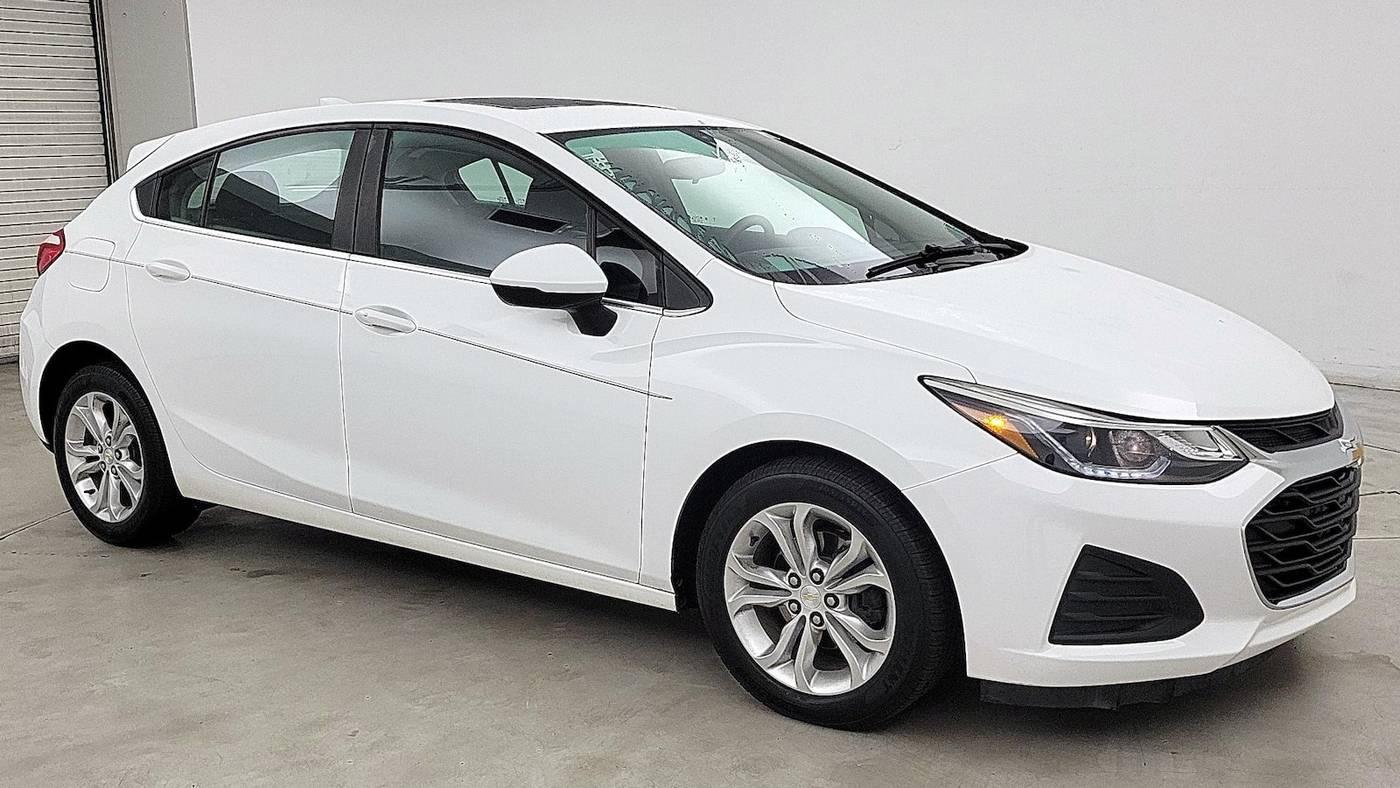 2019 Chevrolet Cruze LT in Birmingham AL For Sale - Image 1