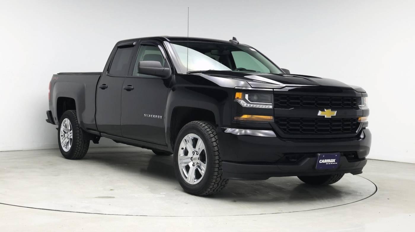 2019 Chevrolet Silverado 1500 LD Custom in Inglewood CA For Sale - Image 1