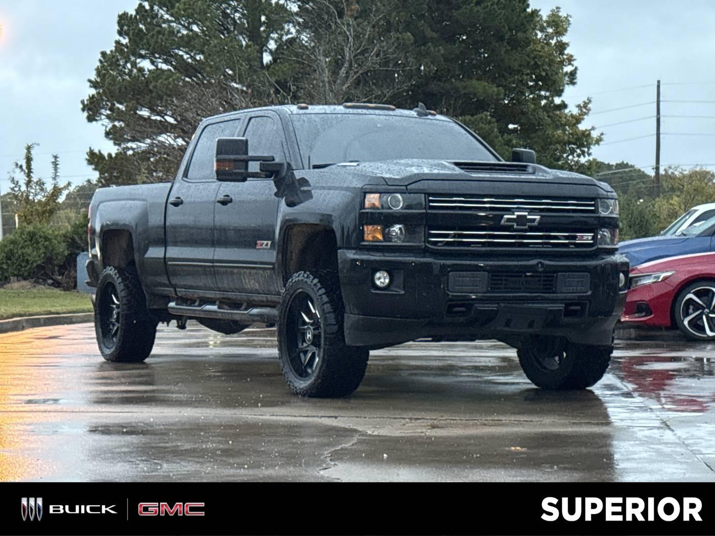 2019 Chevrolet Silverado 2500HD LTZ in Fayetteville AR For Sale - Image 1