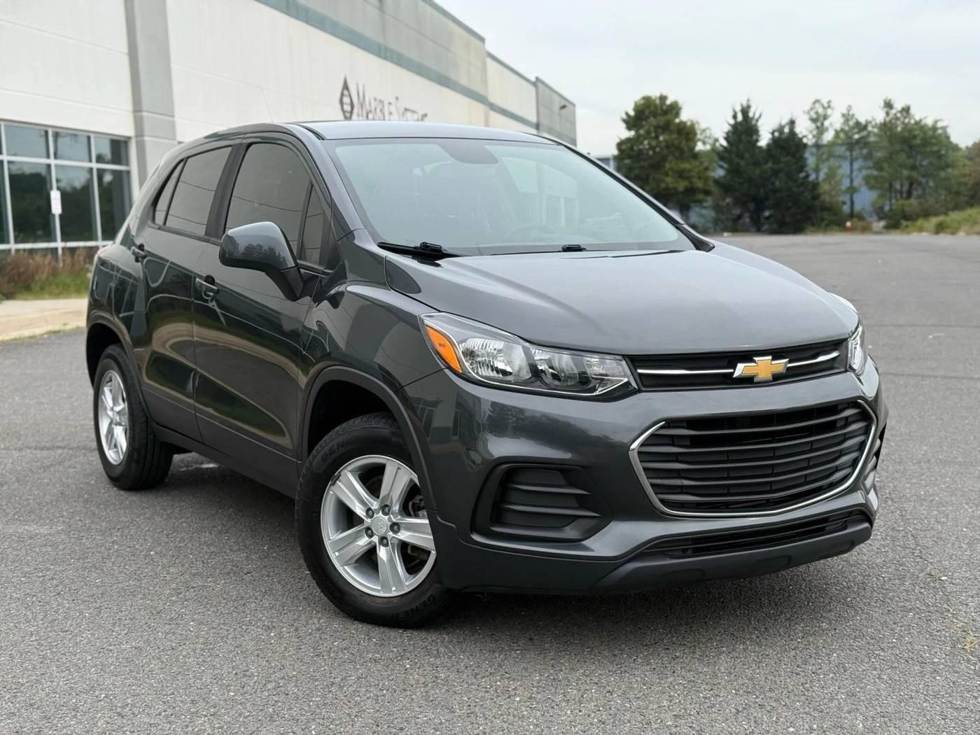 2019 Chevrolet Trax LS in Chantilly VA For Sale - Image 1