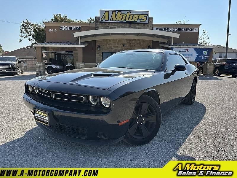 2019 Dodge Challenger SXT in San Antonio TX For Sale - Image 1