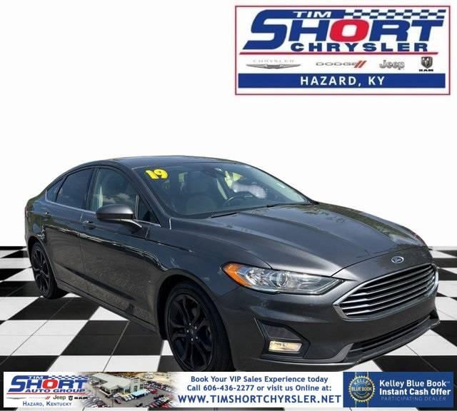 2019 Ford Fusion SE in Hazard KY For Sale - Image 1