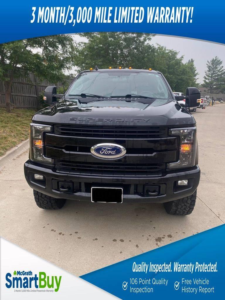 2019 Ford Super Duty F-250 Lariat in Hiawatha IA For Sale - Image 1