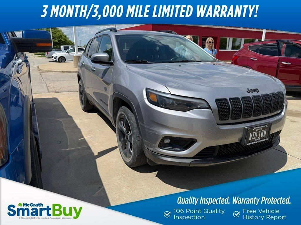 2019 Jeep Cherokee Altitude in Hiawatha IA For Sale - Image 1