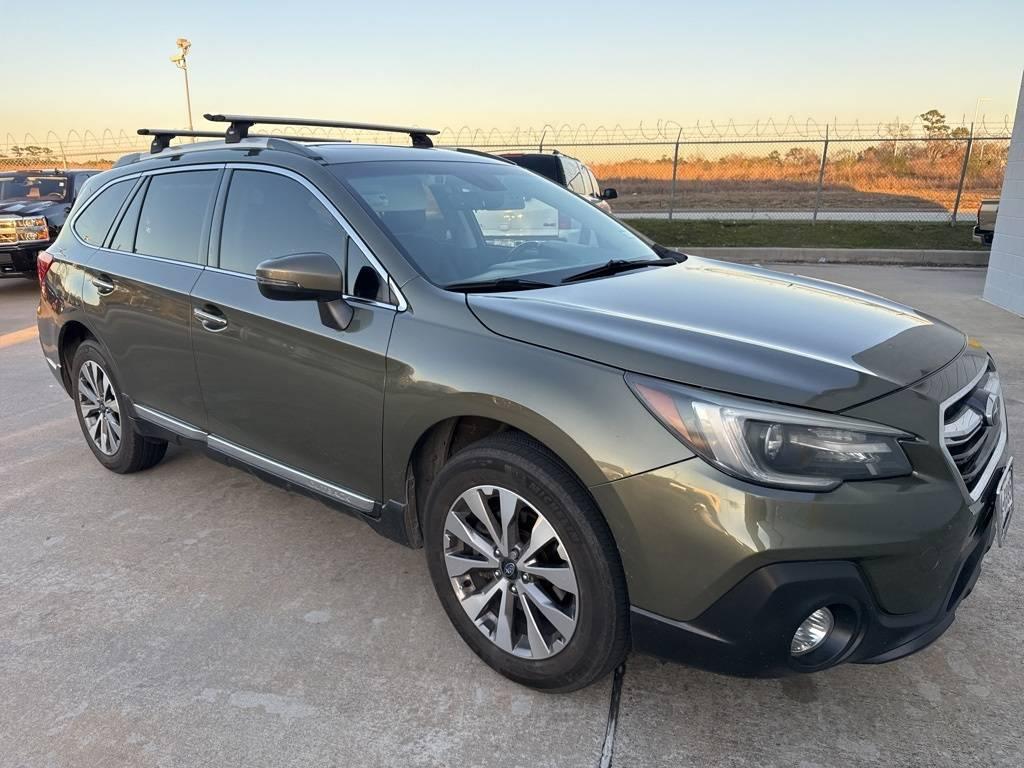 2019 Subaru Outback 2.5i Touring in Houston TX For Sale - Image 1