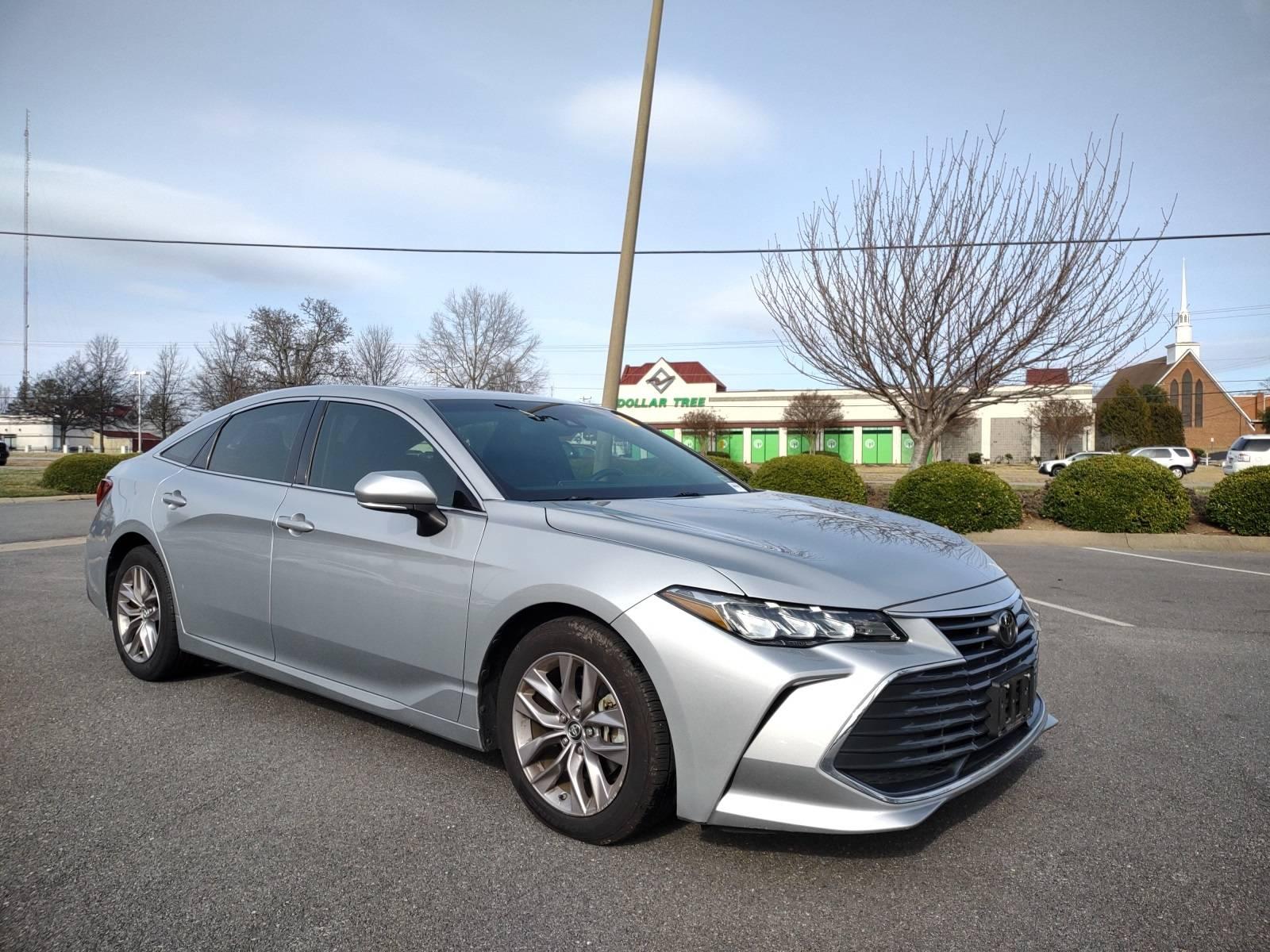 2019 Toyota Avalon XLE in Richmond VA For Sale - Image 1