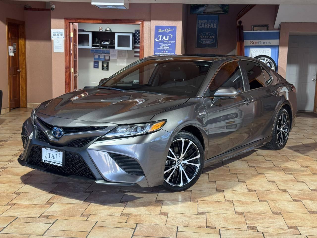 2019 Toyota Camry Hybrid SE in Vallejo CA For Sale - Image 1