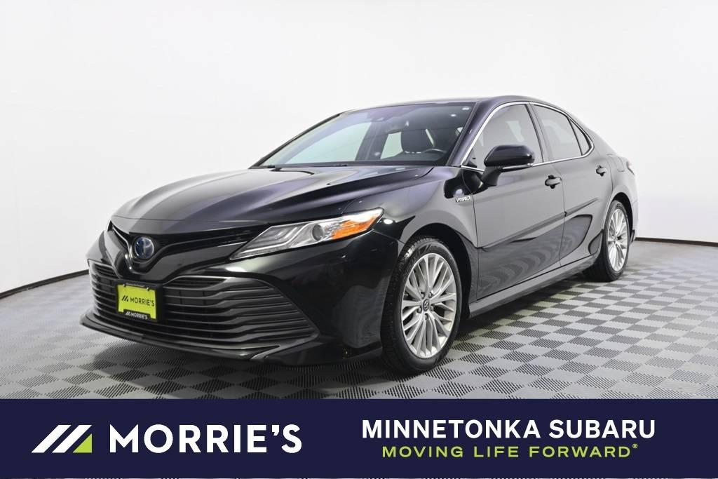 2019 Toyota Camry Hybrid XLE in Minnetonka MN For Sale - Image 1