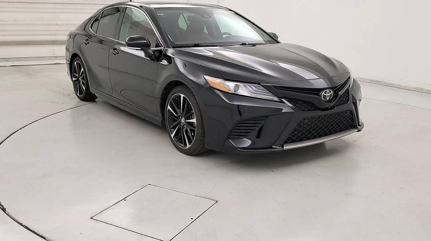 2019 Toyota Camry XSE in Inglewood CA For Sale - Image 1