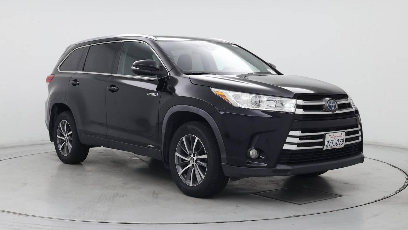 2019 Toyota Highlander Hybrid XLE in Birmingham AL For Sale - Image 1