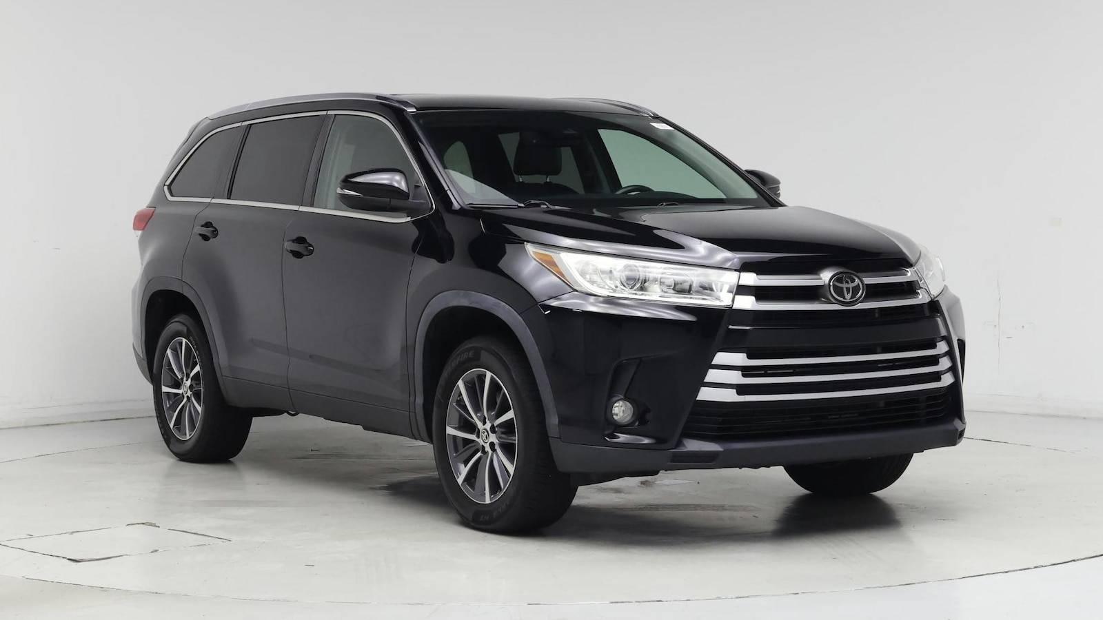 2019 Toyota Highlander XLE in Birmingham AL For Sale - Image 1
