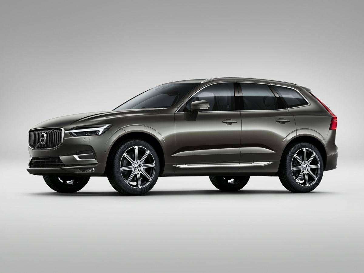 2019 Volvo XC60 Momentum in Wappingers Falls NY For Sale - Image 1