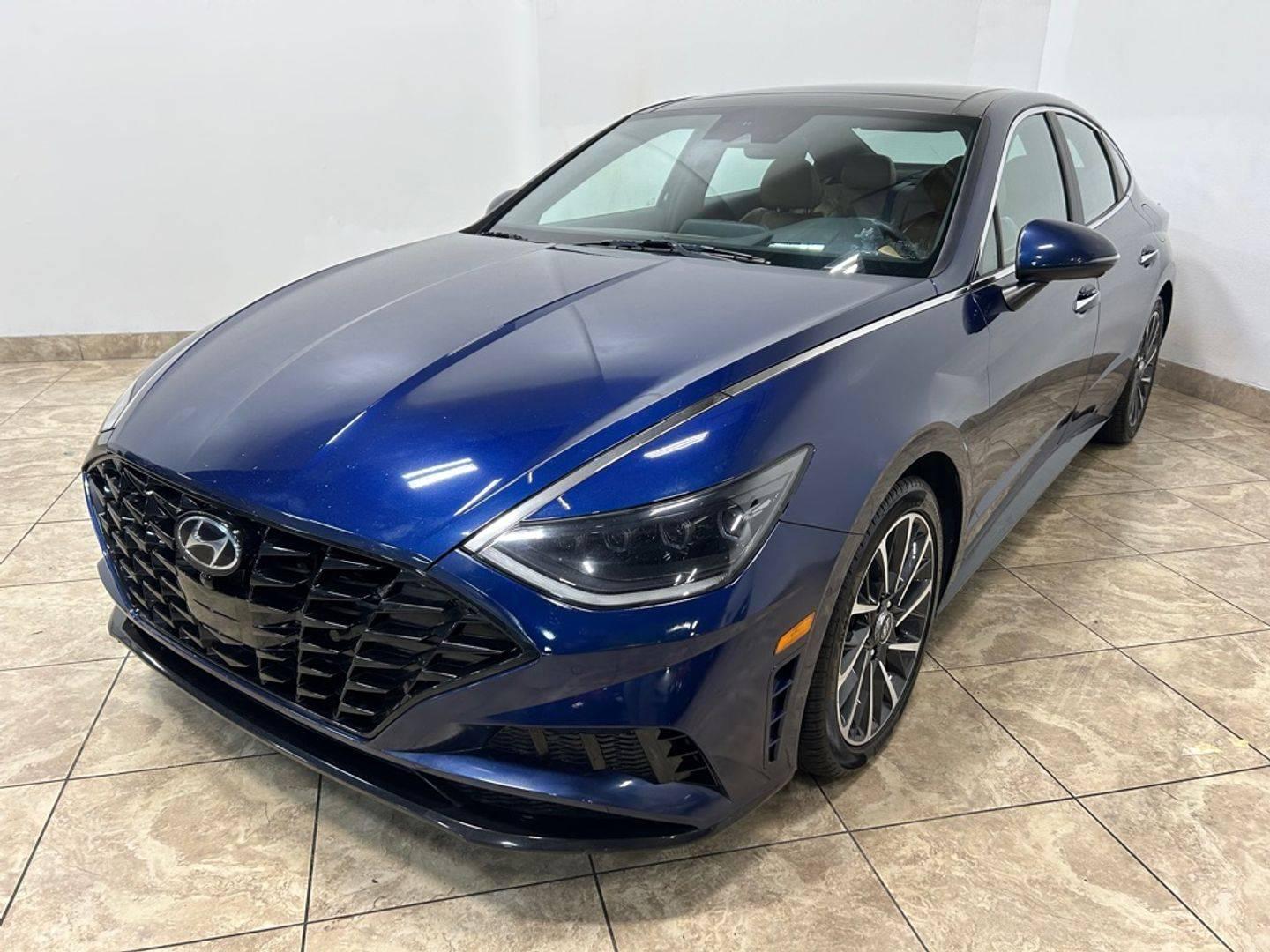 2020 Hyundai Sonata Limited in Carrollton TX For Sale - Image 1