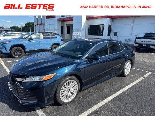 2020 Toyota Camry XLE in Indianapolis IN For Sale - Image 1
