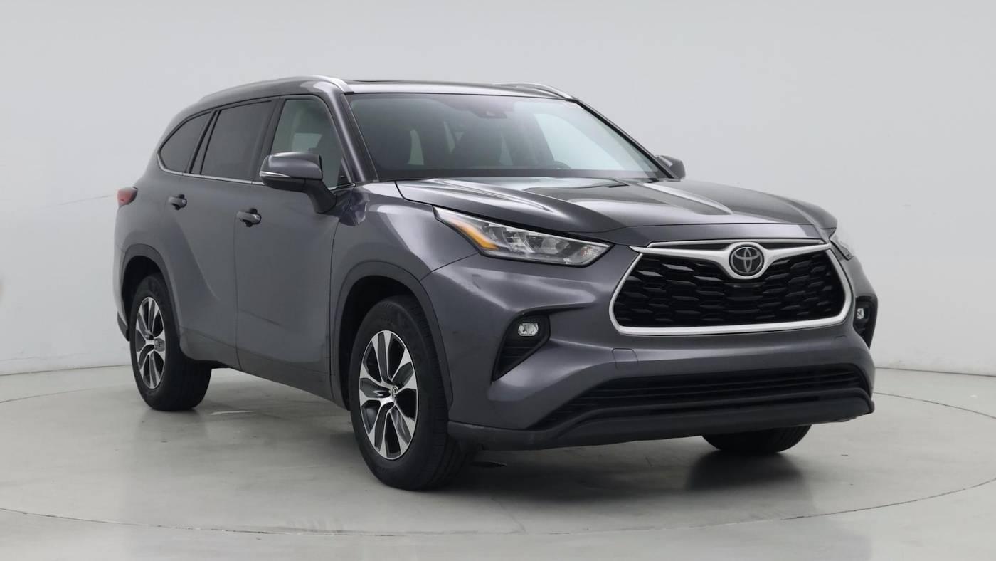 2020 Toyota Highlander XLE in Birmingham AL For Sale - Image 1