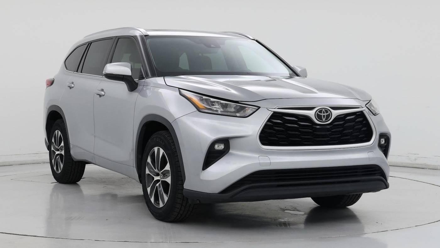 2020 Toyota Highlander XLE in Birmingham AL For Sale - Image 1