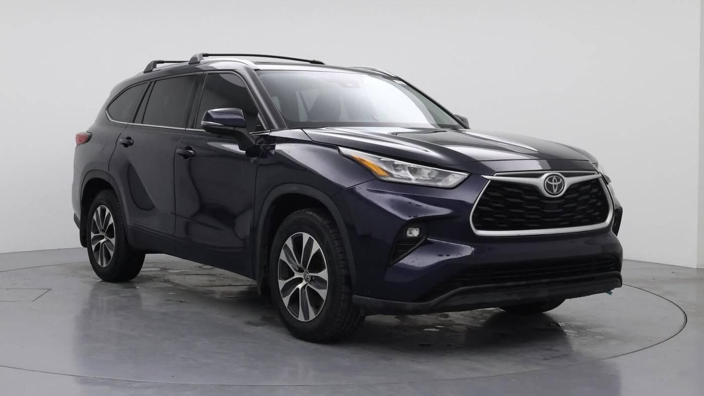 2020 Toyota Highlander XLE in Birmingham AL For Sale - Image 1