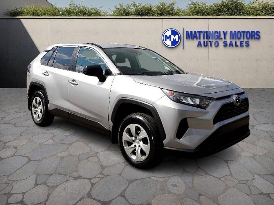 2020 Toyota RAV4 LE in Metairie LA For Sale - Image 1
