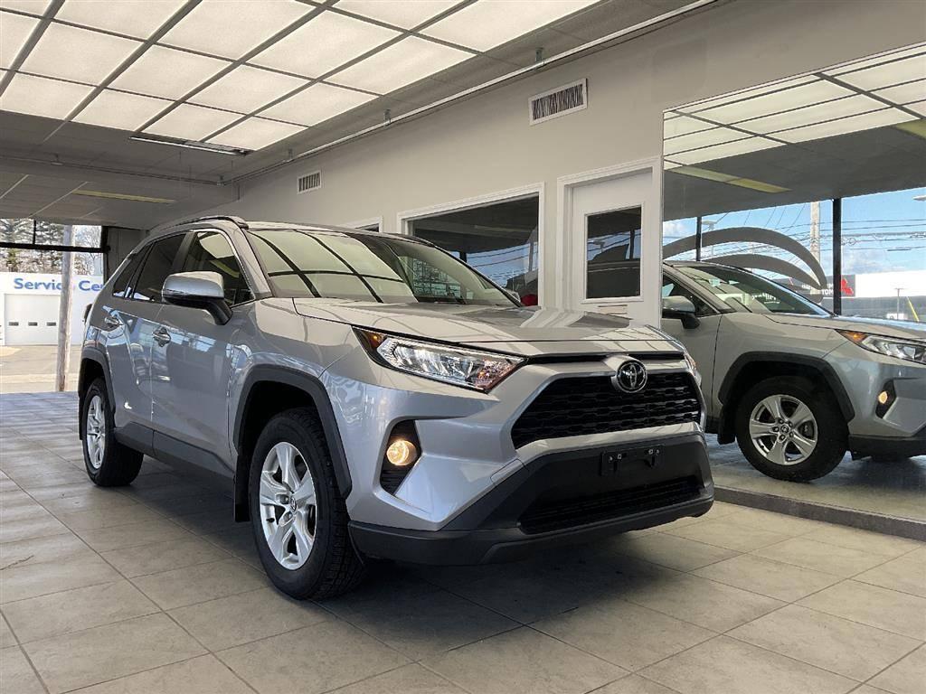 2020 Toyota RAV4 XLE in Milford CT For Sale - Image 1