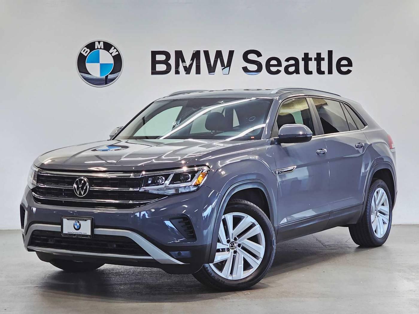 2020 Volkswagen Atlas Cross Sport SE with Technology in Seattle WA For Sale - Image 1