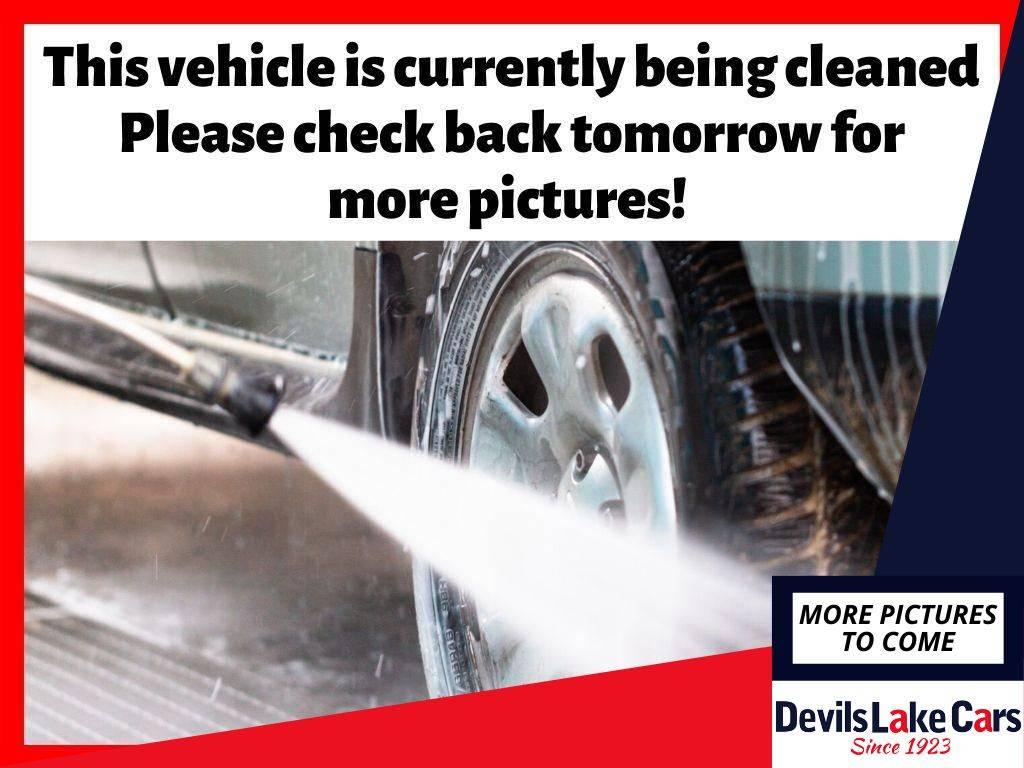 2021 Chevrolet Equinox LT in Devils Lake ND For Sale - Image 1