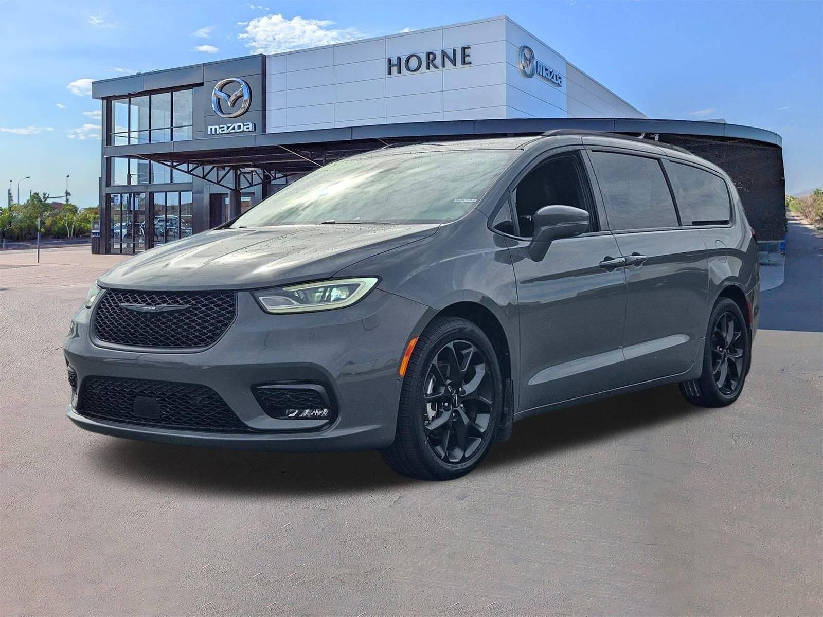 2021 Chrysler Pacifica Touring L in Avondale AZ For Sale - Image 1