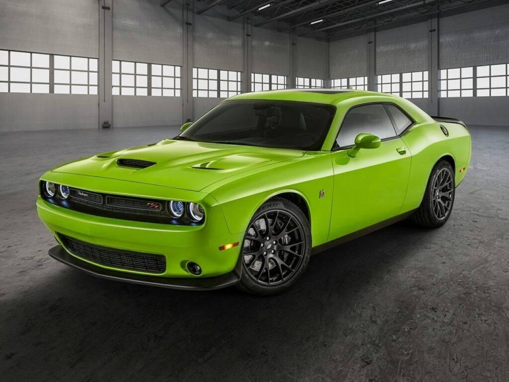 2021 Dodge Challenger SXT in Lees Summit MO For Sale - Image 1
